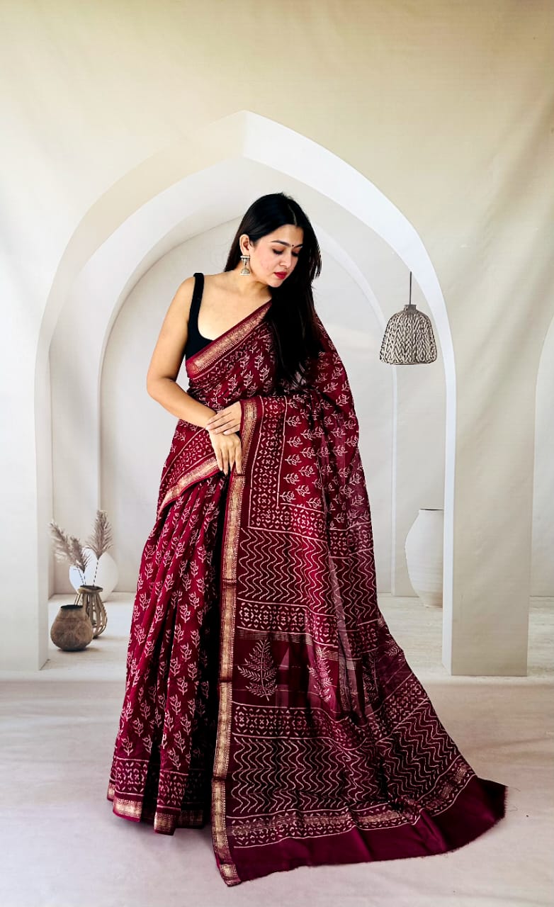 Simple Maheshwari Saree with Border