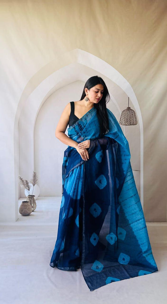 Kota Doria Saree with Unstitched Blouse Piece