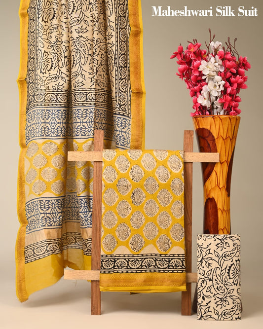 Elegant Maheshwari Cotton Silk Suit
