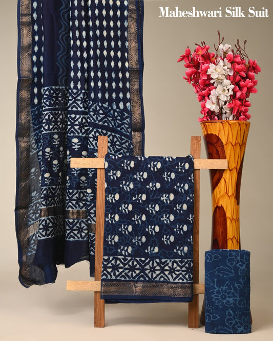 Classic Maheshwari Silk Suit Design