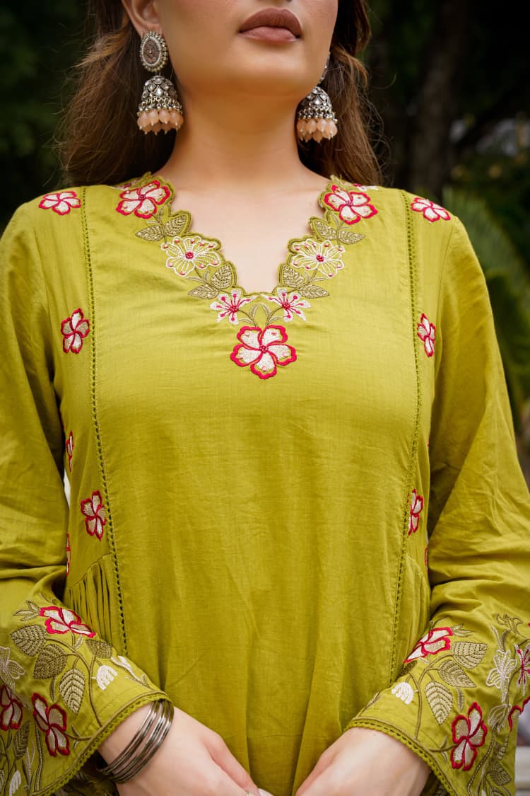 ANARKALI EMBROIDERY  KURTA PANT WITH DUPPATA