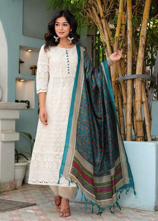 New Chikankari Design Set Kurt Pant
