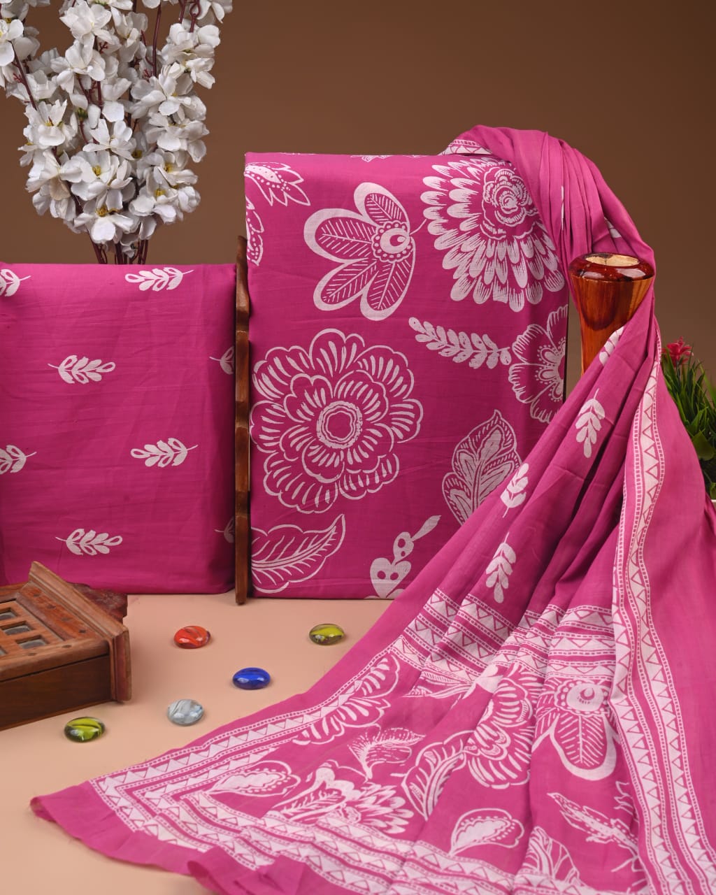 Lightweight Cotton Suit with Cotton Dupatta - bagru saree suit