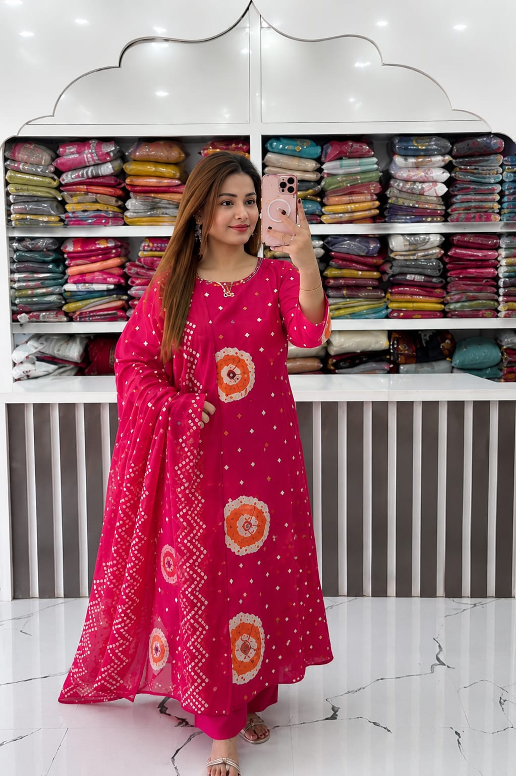 Pink cotton bandhani print kurta set in