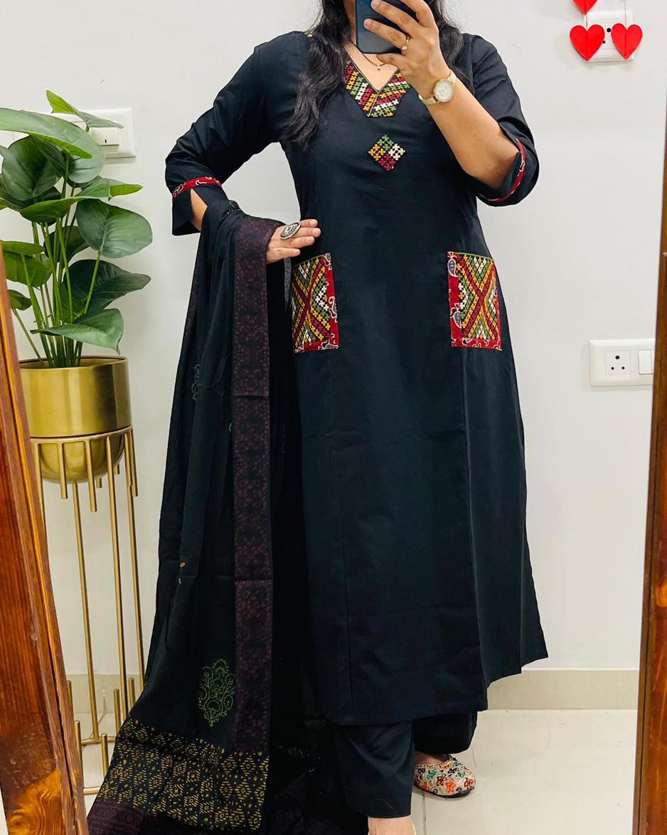 black cotton kurta set with thread work embroidery